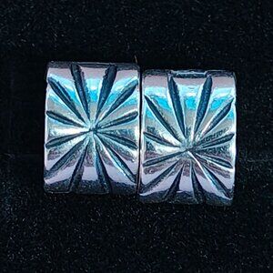 Authentic Pair of Pandora Retired Sterling Silver Sunburst Clips - 790210